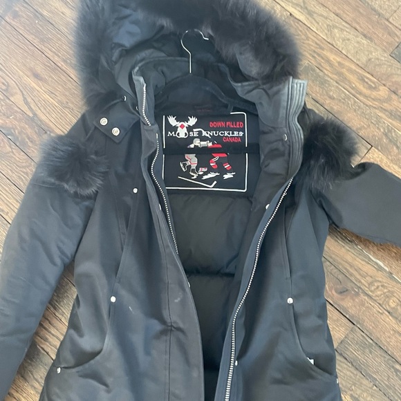 Moose Knuckles women’s parka jacket - Picture 3 of 11